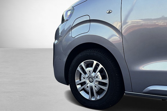 Peugeot e-Expert 7 of 30