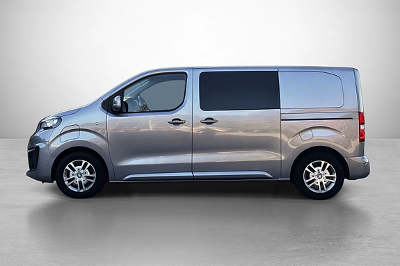 Peugeot e-Expert 8 of 30
