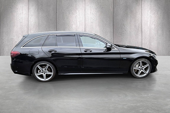 Mercedes-Benz C350 e 8 of 24