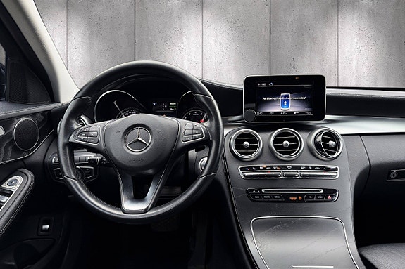 Mercedes-Benz C350 e 10 of 24