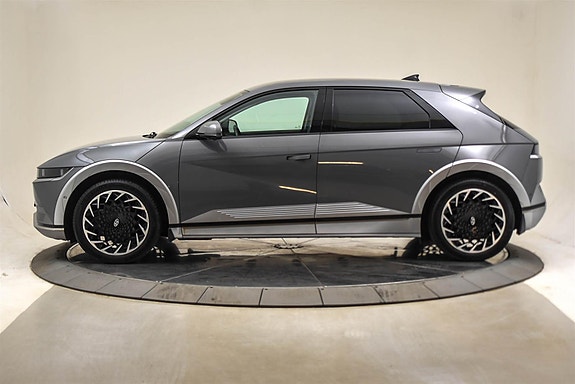 Hyundai Ioniq 5 2 of 27