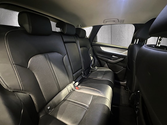Mazda CX-60 23 of 26