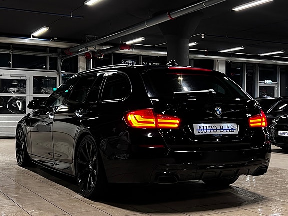 BMW M550d 3 of 30