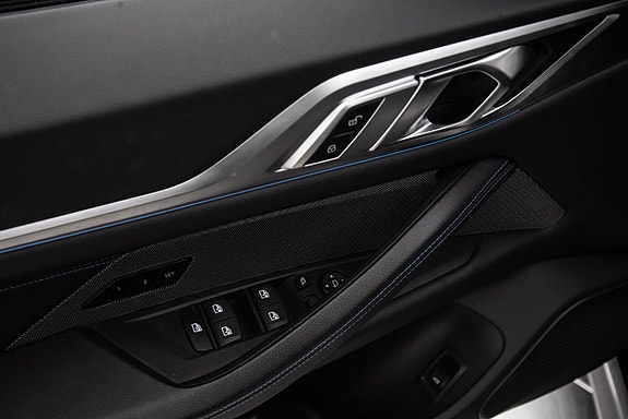 BMW i4 15 of 28