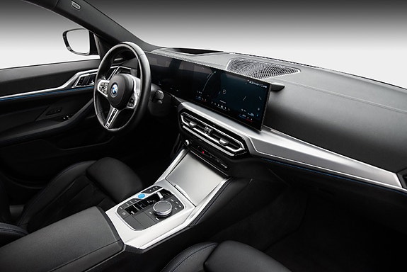BMW i4 11 of 28