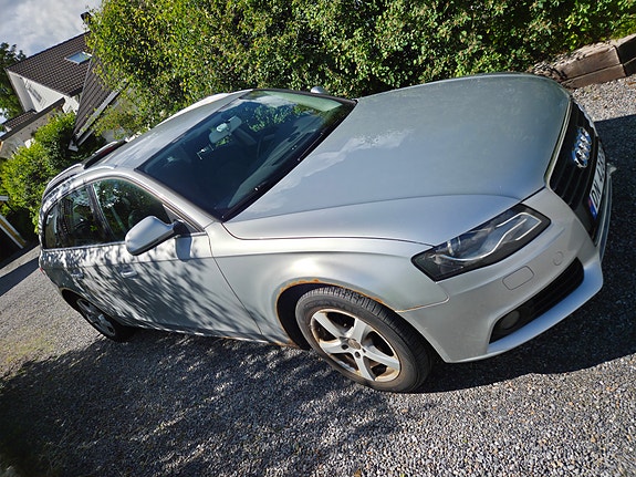 Audi A4 3 of 15