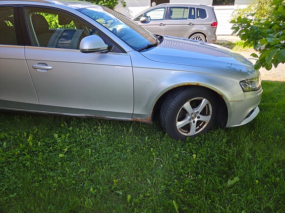 Audi A4 5 of 15