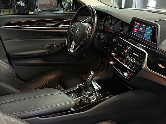 BMW 520d 4 of 18