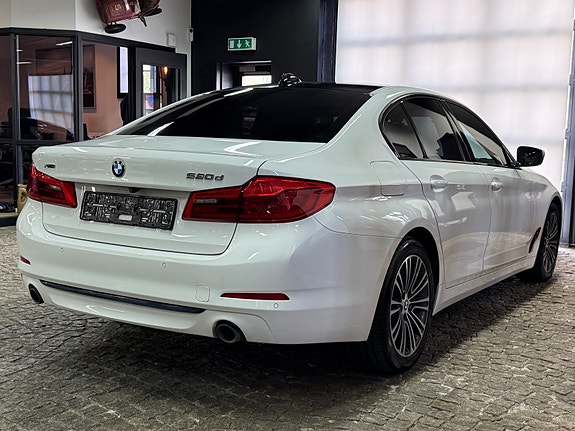 BMW 520d 5 of 18