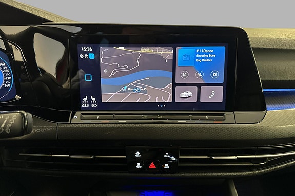 Volkswagen Golf VIII 13 of 27