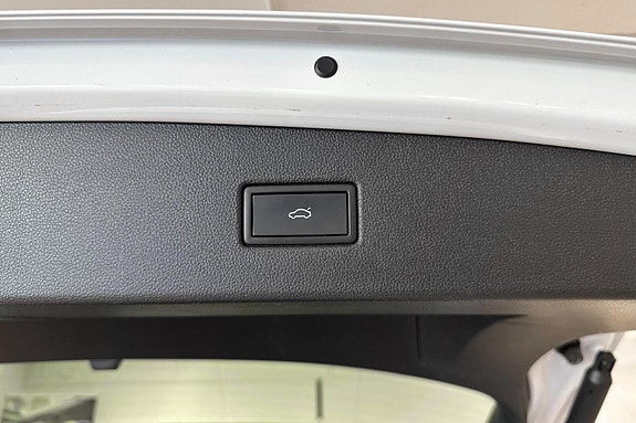 Volkswagen Tiguan 21 of 27