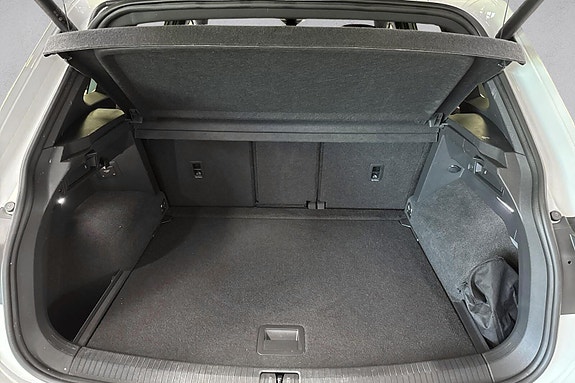 Volkswagen Tiguan 18 of 27