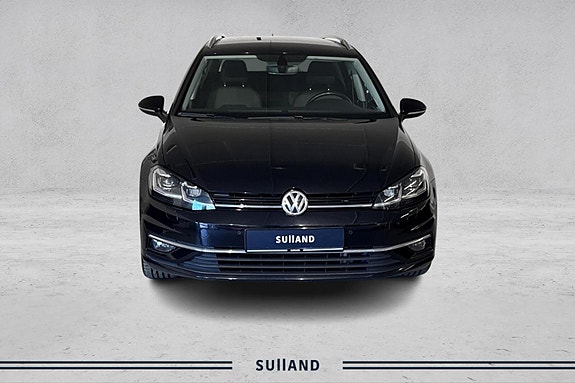 Volkswagen Golf VII 8 of 24
