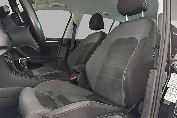 Volkswagen Golf VII 10 of 24