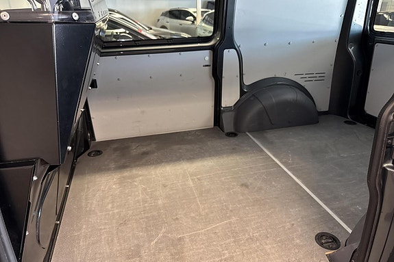 Volkswagen Transporter 16 of 25
