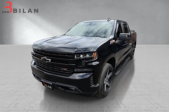 Chevrolet Silverado 1500 2 of 30