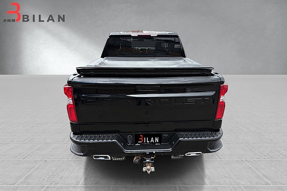 Chevrolet Silverado 1500 13 of 30