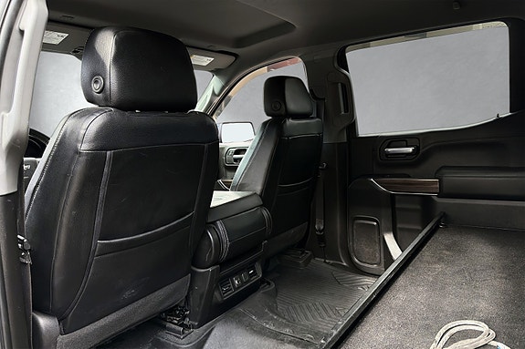 Chevrolet Silverado 1500 28 of 30
