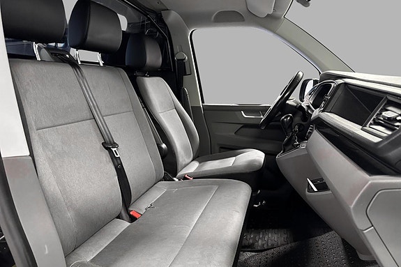 Volkswagen Transporter 15 of 25