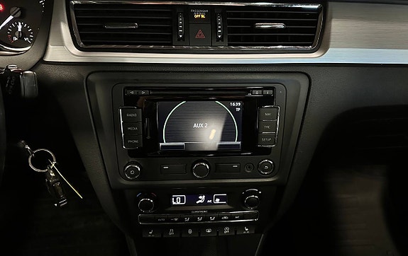 Skoda Rapid 12 of 23