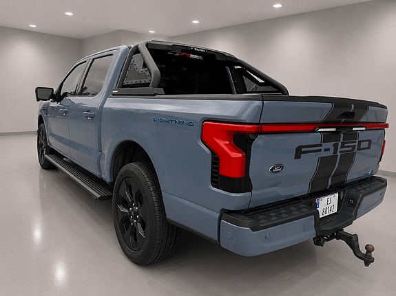 Ford F-150 4 of 19