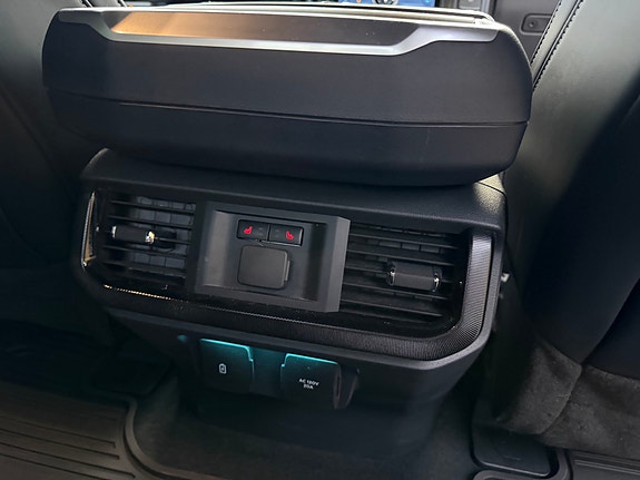 Ford F-150 16 of 19