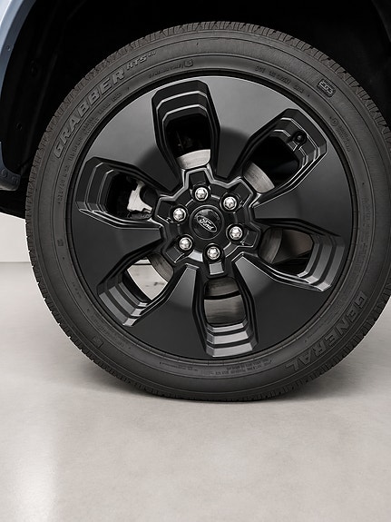 Ford F-150 8 of 19