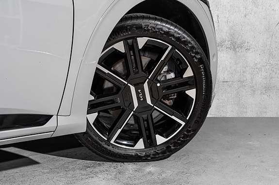 Kia EV6 10 of 30