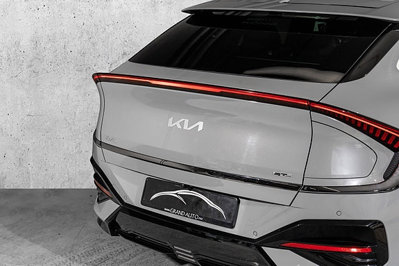 Kia EV6 6 of 30