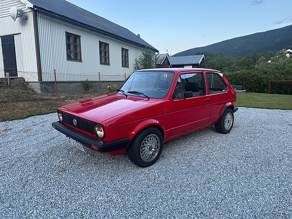 Volkswagen Golf I 3 of 22