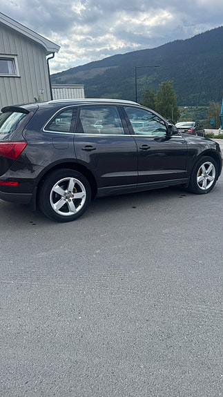 Audi Q5 3 of 8