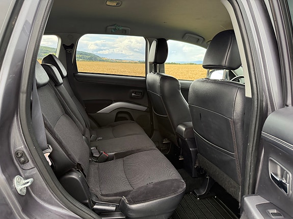 Mitsubishi Outlander 17 of 20