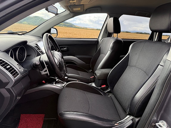 Mitsubishi Outlander 9 of 20