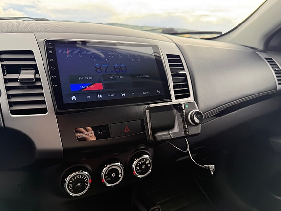 Mitsubishi Outlander 13 of 20