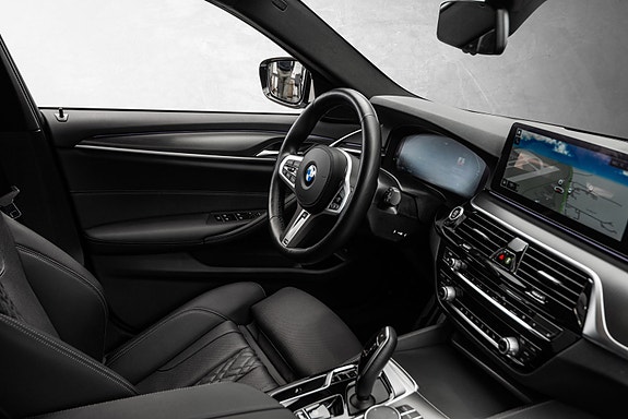 BMW 520d 16 of 30
