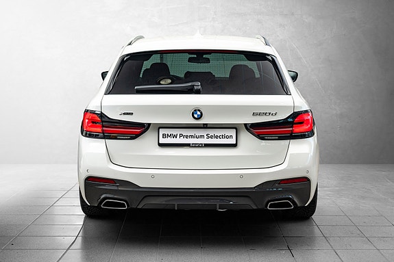 BMW 520d 8 of 30