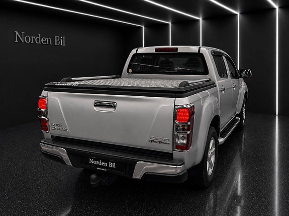 Isuzu D-max 7 of 30