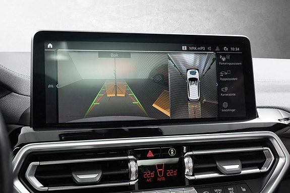 BMW iX3 12 of 29