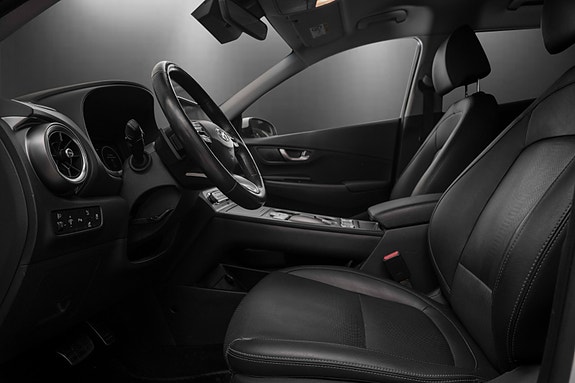 Hyundai Kona 11 of 30