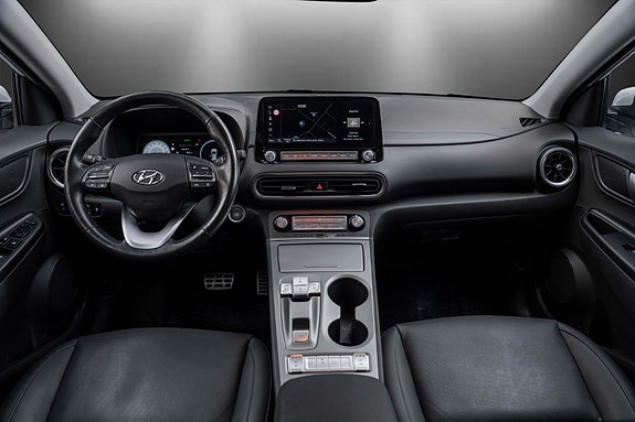 Hyundai Kona 18 of 30