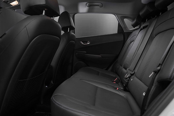 Hyundai Kona 17 of 30