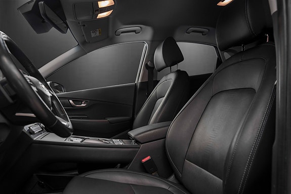 Hyundai Kona 15 of 30