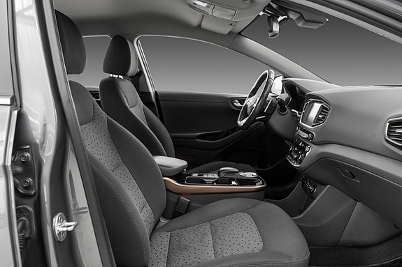 Hyundai IONIQ 25 of 25