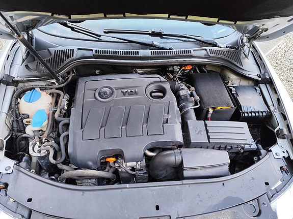 Skoda Superb 15 of 18