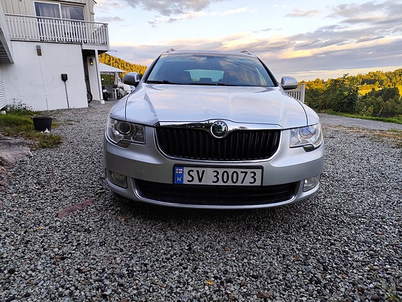 Skoda Superb 3 of 18