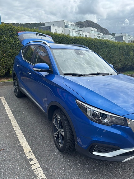 MG ZS EV 3 of 6