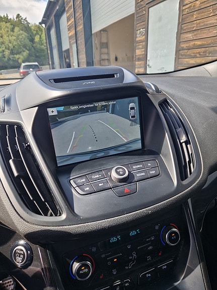 Ford Kuga 11 of 18