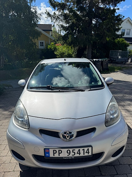 Toyota Aygo 4 of 11