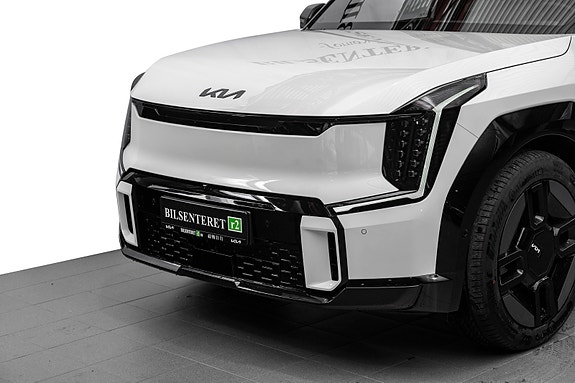 Kia EV9 2 of 30