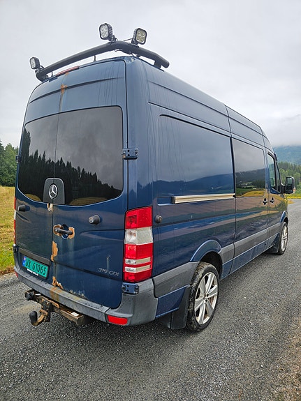 Mercedes-Benz Sprinter 319 3 of 4